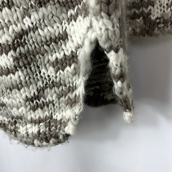 Cynthia Rowley open face chunky cozy knit cardigan w/pockets - Picture 8 of 9